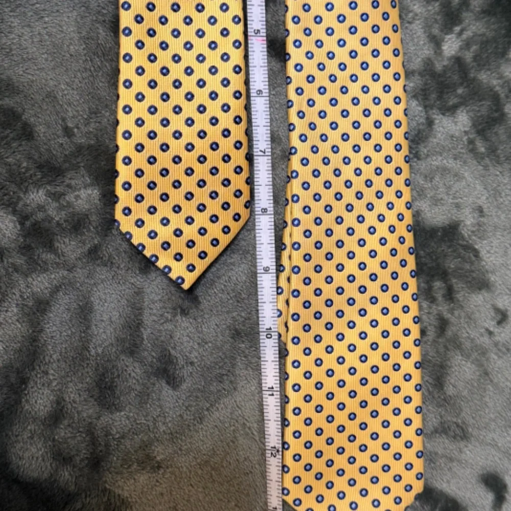 Chaps Boys  Yellow and light blue TIE - Picture 6 of 8